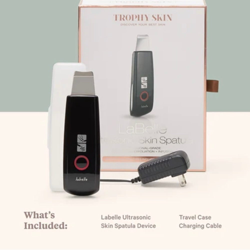 Trophy Skin Labelle Ultrasonic Skin Spatula — The On-The-Go
Care System